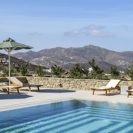 Camarades Mykonos أنو ميرا