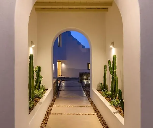 Camarades Mykonos * Ano Mera