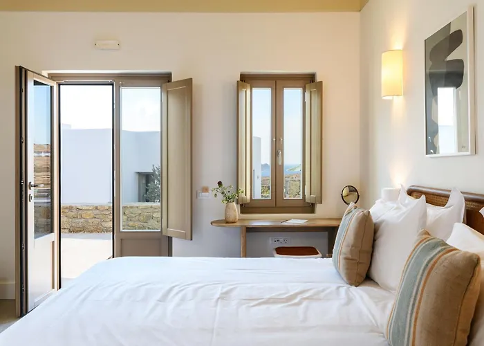 Camarades Mykonos Ano Mera