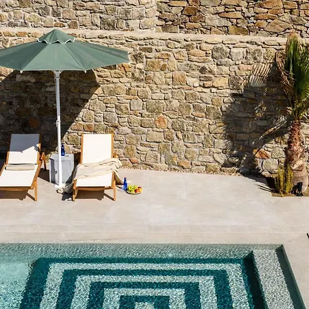 Отель Camarades Mykonos *