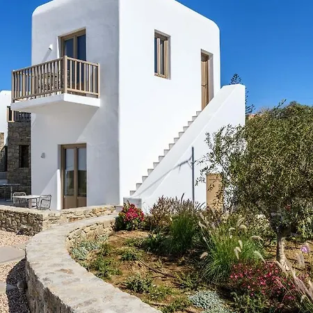 Camarades Mykonos Hotel *
