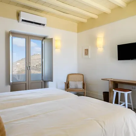 Camarades Mykonos * Ано Мера