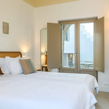 Camarades Mykonos Hotel *