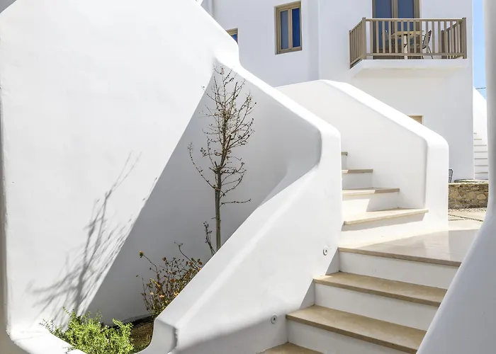 Camarades Mykonos Ano Mera