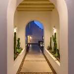 Camarades Mykonos * אנו מרה